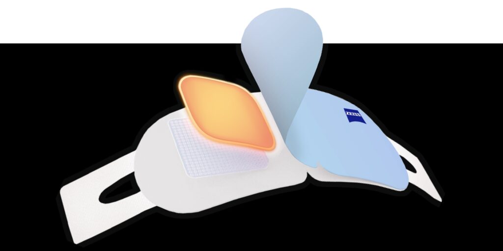 Image 1: pay-for-performance-media-zeiss-warm-eye-mask